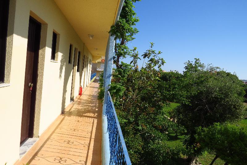 Maritime Hotel Apartments Petaloudes Kültér fotó