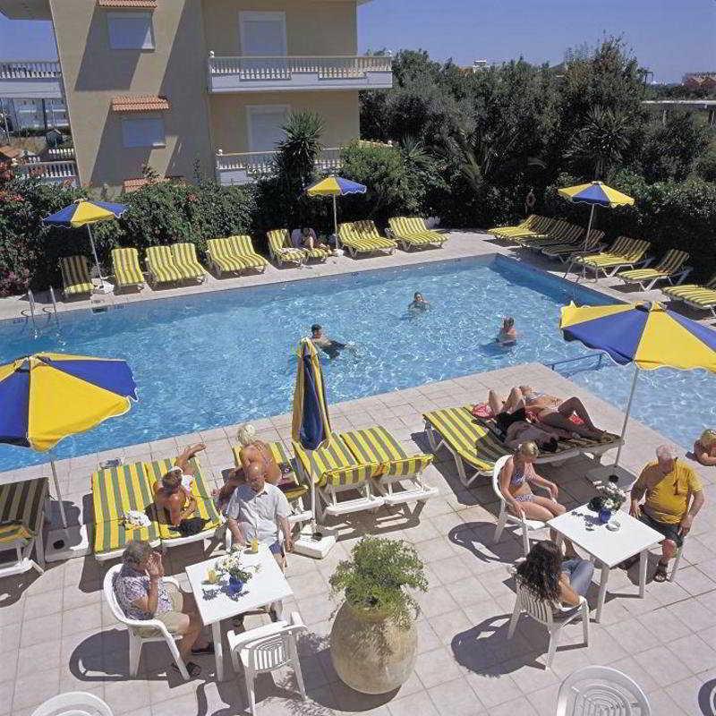 Maritime Hotel Apartments Petaloudes Kültér fotó