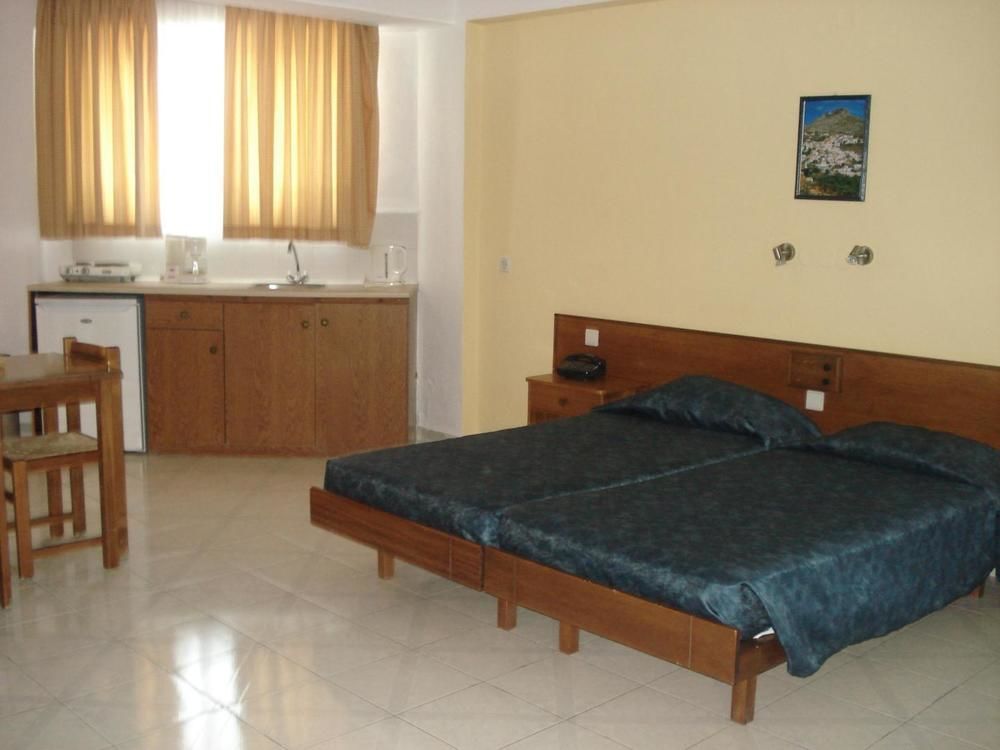 Maritime Hotel Apartments Petaloudes Kültér fotó