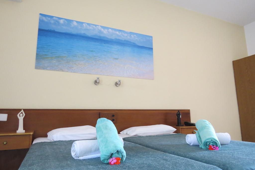 Maritime Hotel Apartments Petaloudes Kültér fotó